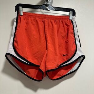 Nike women SzM Lightweight Lined Athletic running shorts orange white black trim